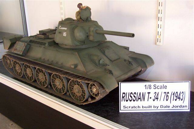 1-8 T-34 76-2.jpg